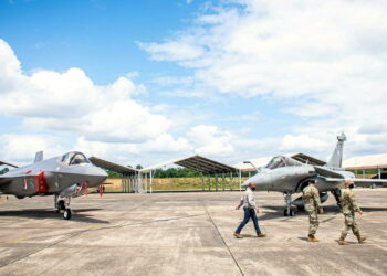 F-35 américain ou Rafale français : lequel est le meilleur avion ?