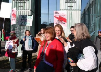 Qui est Justyna Wydrzyńska, symbole de la lutte pour le droit à l’avortement en Pologne ?