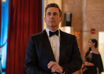 Jon Hamm se transforme en voleur pour conserver sa richesse dans la bande-annonce de sa nouvelle série. 2 Jon Hamm se transforme en voleur pour conserver sa richesse dans la bande-annonce de sa nouvelle série.