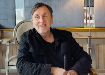 Tim Roth : « J’ai été poursuivi dans la rue à Londres par des skinheads »