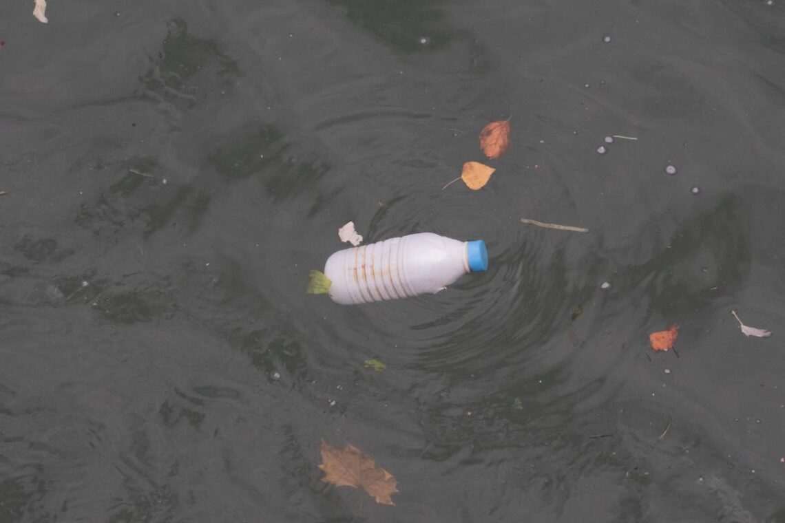 Rhône, Seine, Tamise… les fleuves européens menacés par les microplastiques 5 b5704c2 sirius fs upload 1 mjqv3lc6rpse 1744007611083 sipa 01167756 000009