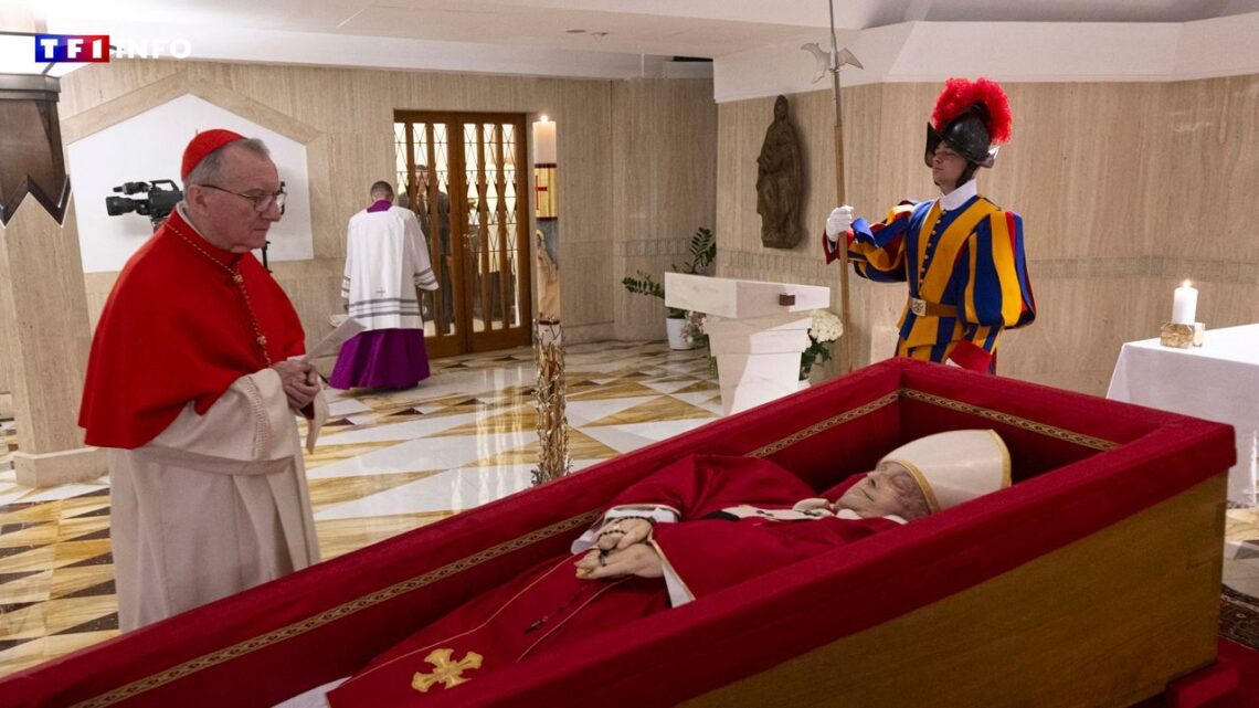 le pape francois dans son cercueil 9de25b 1@1x