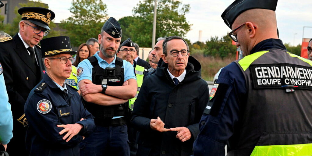 26907307lpw 26907288 mega une jpg 11112056