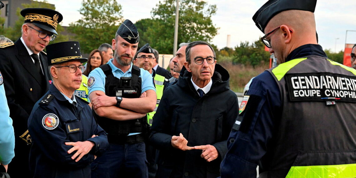 26907307lpw 26907288 mega une jpg 11112056