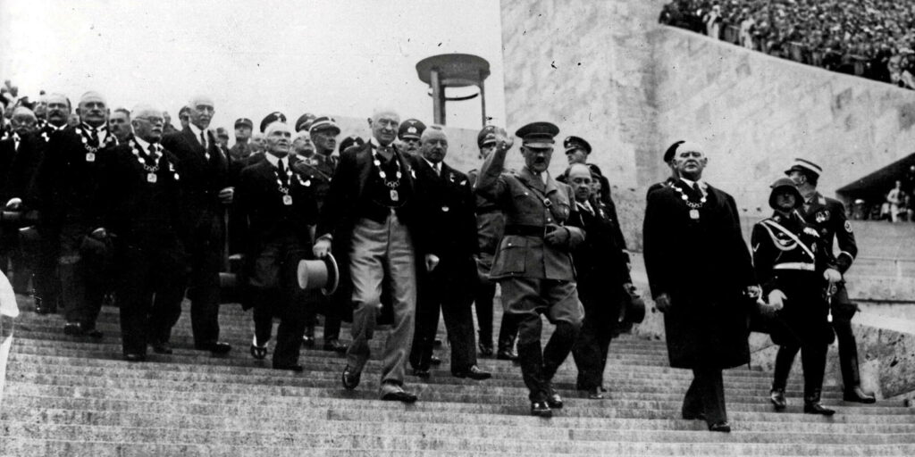 27586446lpw 27586467 mega une jpg 11081776