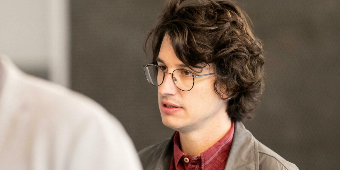 27613381lpw 27613765 mega une jpg 11135798