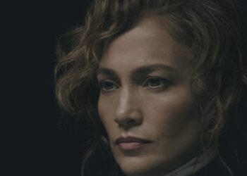 Jennifer Lopez et Robert Zemeckis s’associent pour un nouveau film Netflix, adaptation de ‘The Last Mrs. Parrish’ : Une collaboration prometteuse entre la star et le maître du cinéma pour une intrigue captivante | Actualité du 03/05/2025.