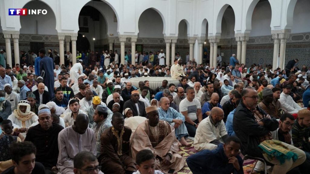 Que célèbre l'Aïd-el Kébir, qui commence aujourd'hui pour les musulmans de France ? 1 mosque paris afp 6ad66e 0@1x