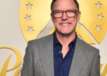 Matthew Lillard révèle ses projets, dont Scream 7 et un whisky : l’acteur parle de ses prochaines réalisations inspirées de l’imaginaire | Actualité du 07/05/2025