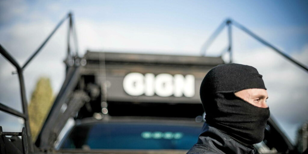 Lorsque les tireurs d’élite du RAID et du GIGN manquent de munitions pour s’entraîner. 1 27726291lpw 27726360 mega une jpg 11342915