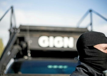 Lorsque les tireurs d’élite du RAID et du GIGN manquent de munitions pour s’entraîner. 7 Lorsque les tireurs d’élite du RAID et du GIGN manquent de munitions pour s’entraîner.