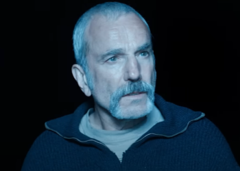 Daniel Day-Lewis effectue son grand retour dans la bande-annonce énigmatique d'Anemone. 3 Daniel Day-Lewis effectue son grand retour dans la bande-annonce énigmatique d’Anemone.