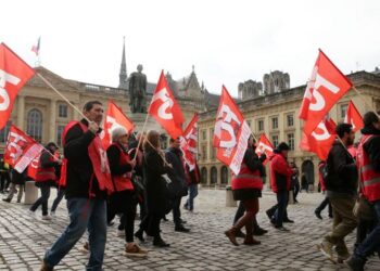 Budget 2026 : Préavis de grève à partir du 1er, blocage le 10… Septembre sous tension ? 3 Budget 2026 : Préavis de grève à partir du 1er, blocage le 10… Septembre sous tension ?
