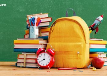 Allocation de rentrée scolaire : début des versements mardi pour certaines familles françaises. 7 Allocation de rentrée scolaire : début des versements mardi pour certaines familles françaises.