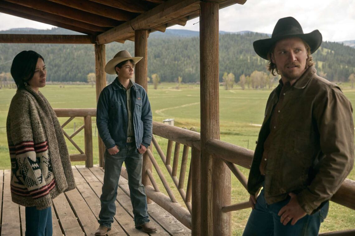 Y : Marshals : le spin-off de Yellowstone centré sur Kayce Dutton annonce d'émouvantes retrouvailles. 4 Y Marshals le spin off de Yellowstone centre sur
